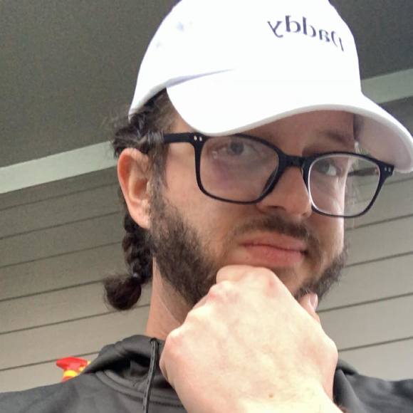 Meet your Posher, Andrew - Picture 1 of 1